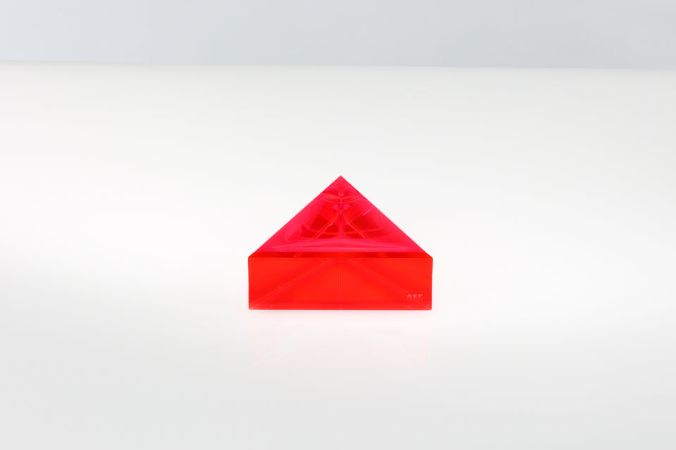 Delta Dish Mini in Red