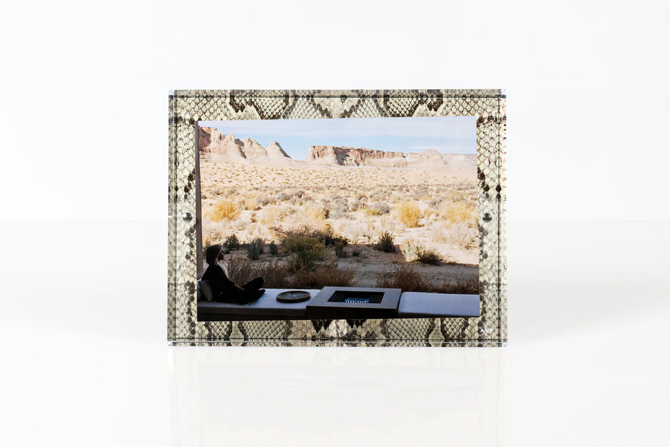 Snap Frame in Snakeskin 5x7