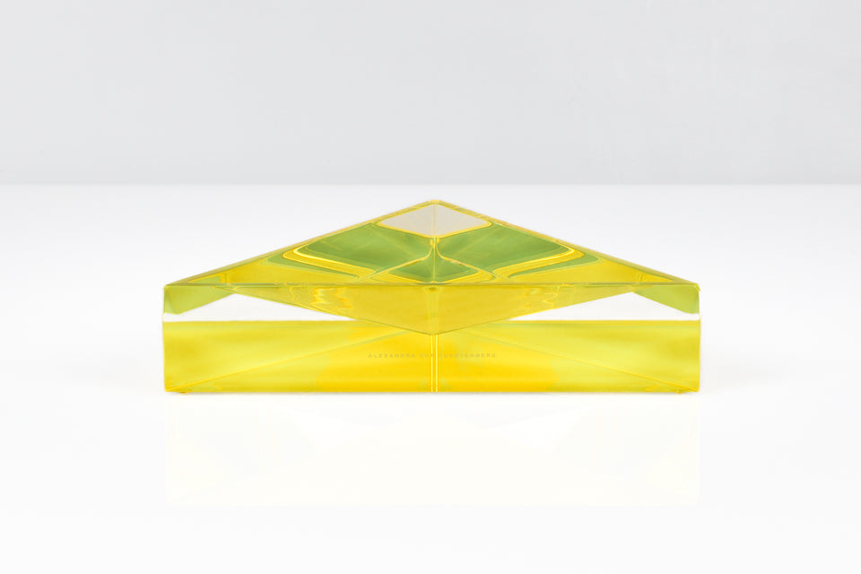 Delta Dish Large in Yellow