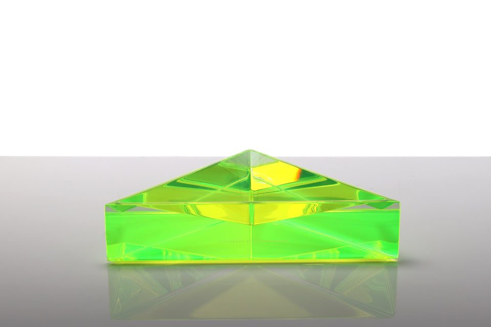 Delta Dish Large in Green