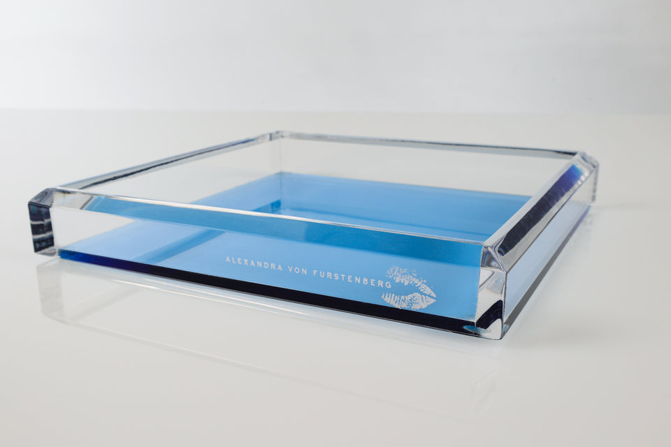 Tray in Lagoon Square