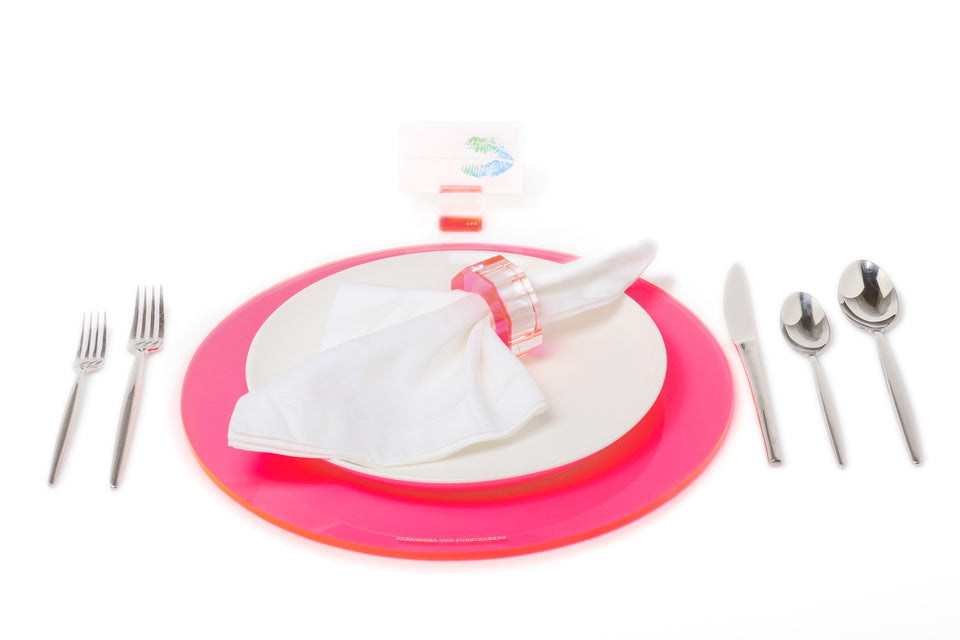 Round Placemat Set of 4 in Pink