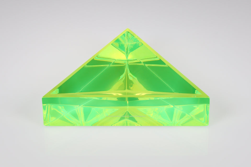 Delta Dish Large in Green