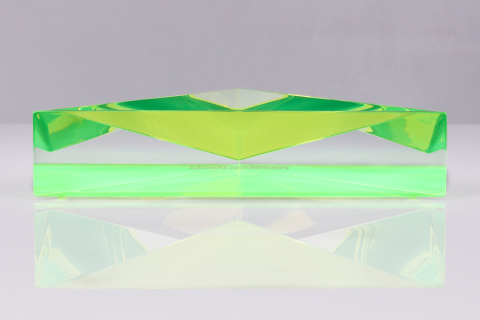 Delta Dish Large in Green