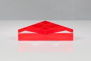 Delta Dish Large in Red