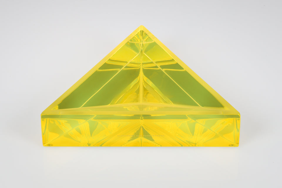 Delta Dish Large in Yellow