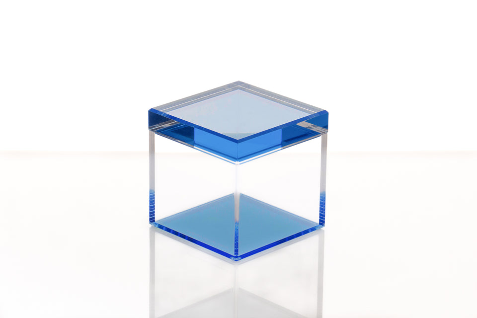 Cubic Treasure Box in Lagoon