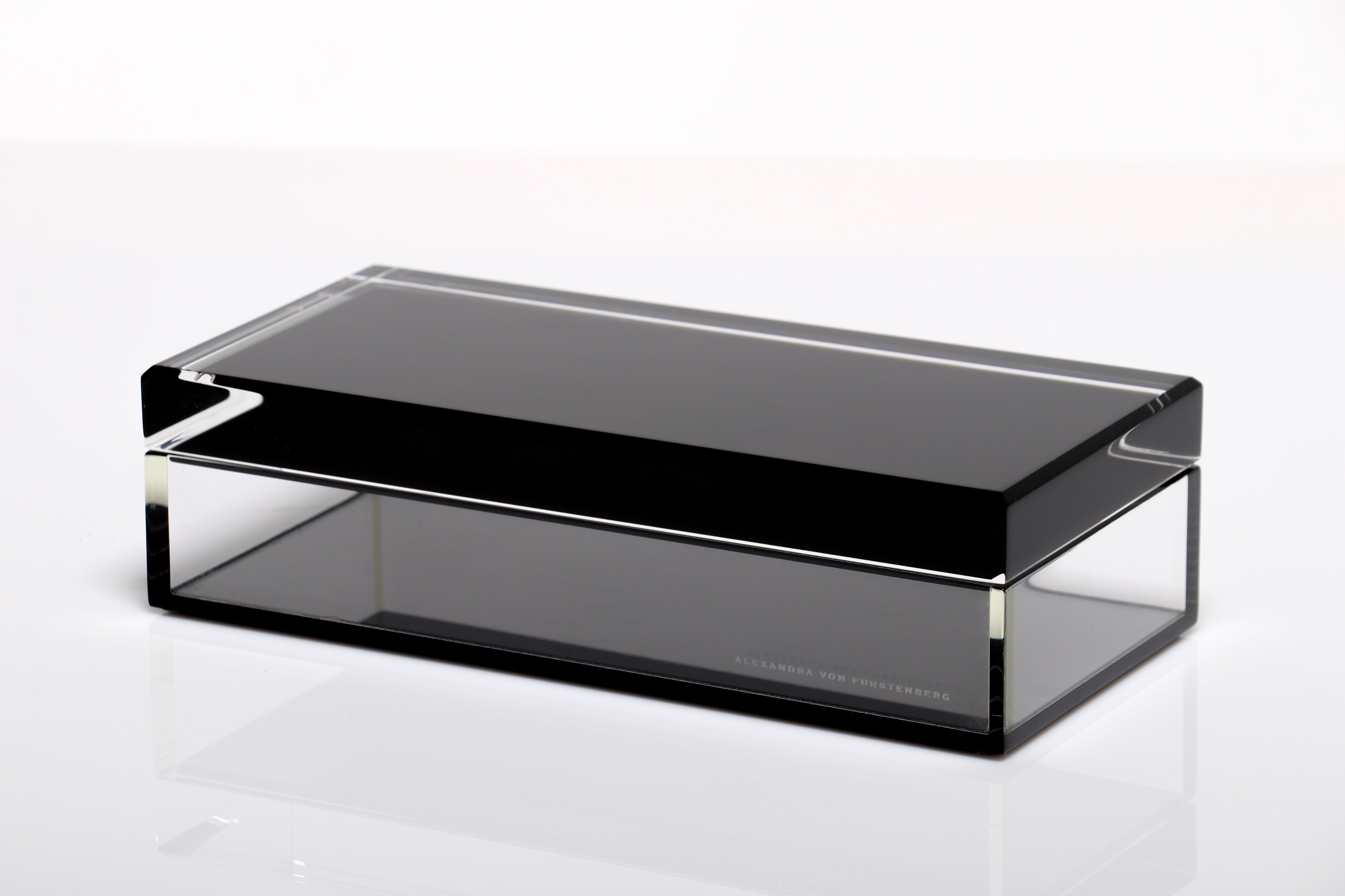 新品倉木麻衣　TREASURE BOX‼️ Mai Kuraki Treasure Book～倉木麻衣トレジャーブック～ : 倉木麻衣