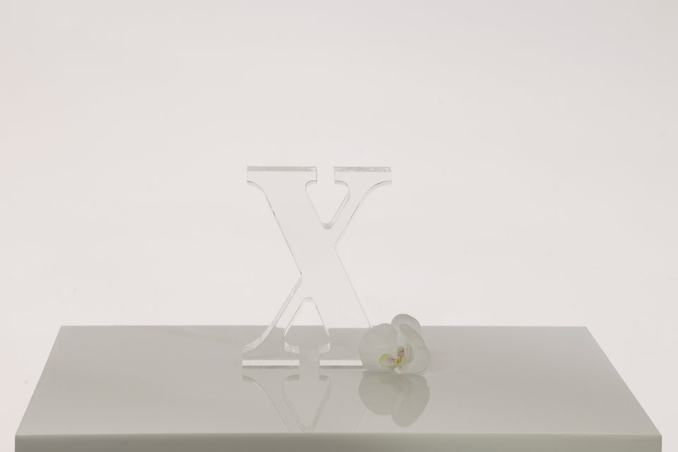 X Objet in Clear, Limited Edition