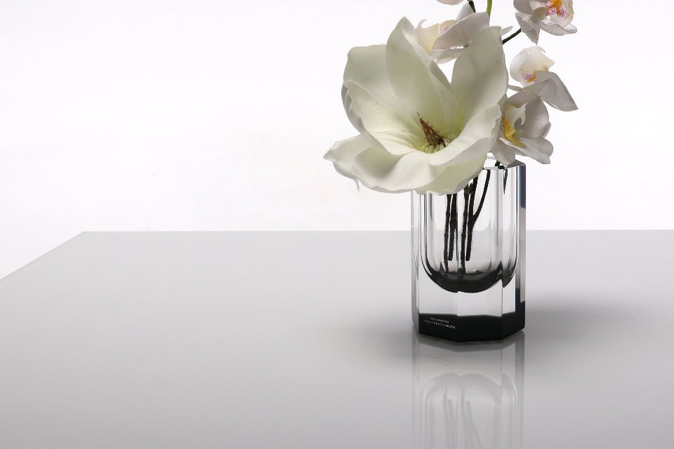 Bolt Vase in Slate Grey