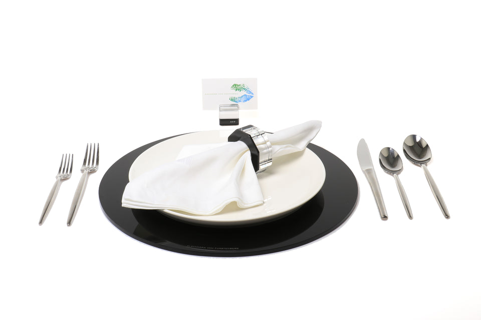 Round Placemat Set of 4 in Black